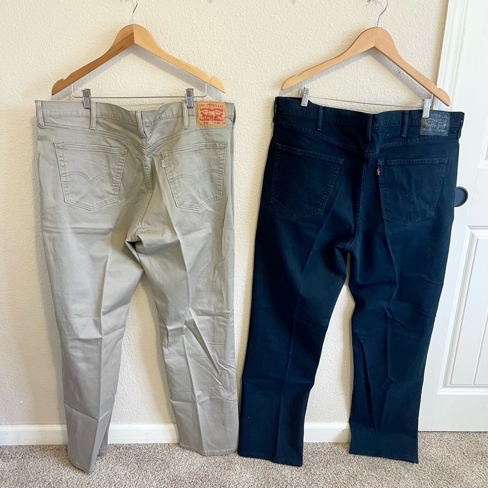 Levi's Classic Gray & Black Jeans 42x34